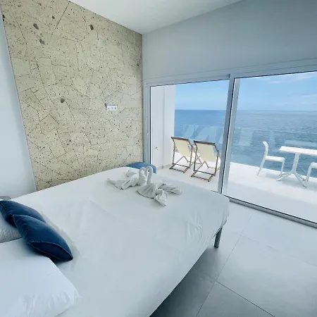 The Unique On The Sea Appartement *